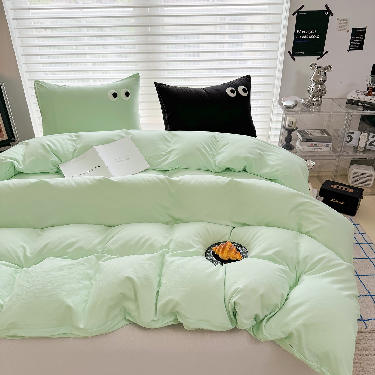 3Pcs Green Eye Embroidery Printed Quilt Duvet Cover Bedding Set