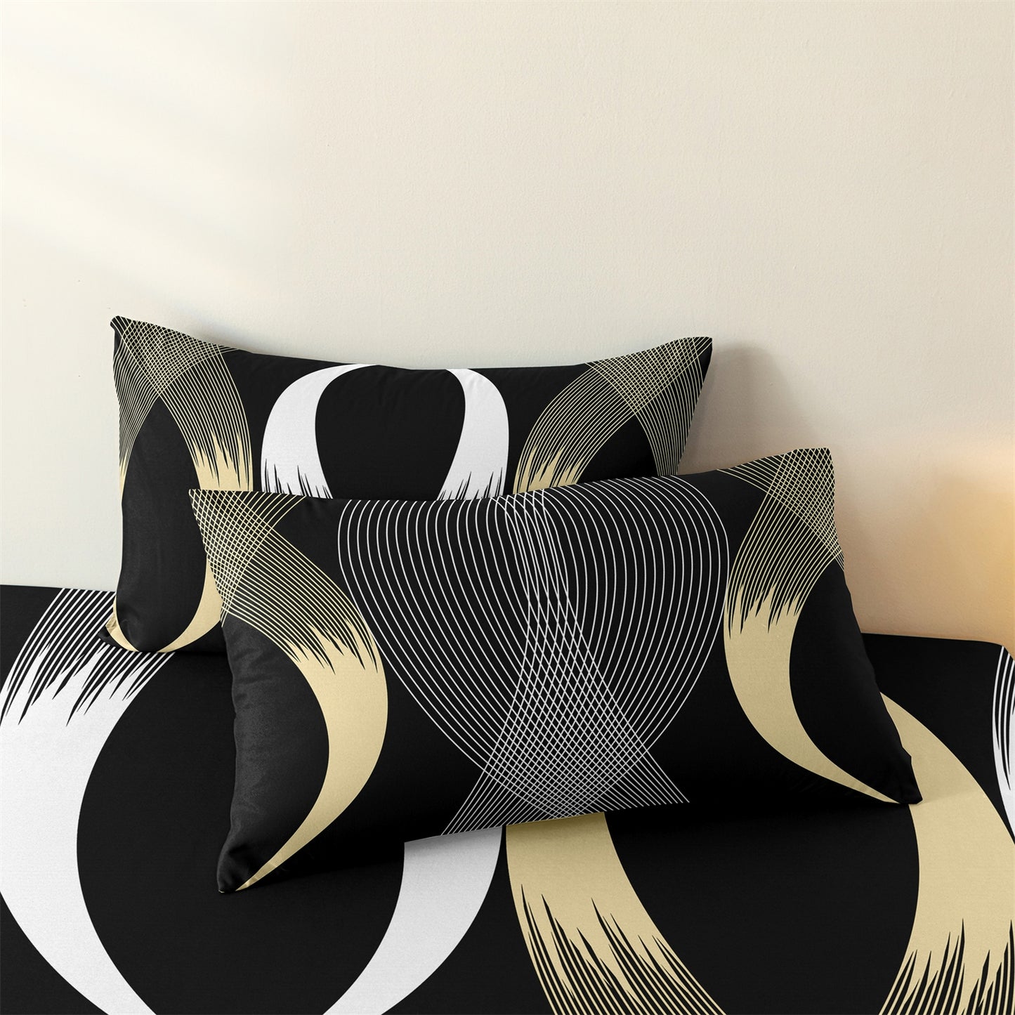Luxury Gold Black Wave Geometric Fitted Sheet Set, Modern Abstract Soft Bed Sheet with Pillowcases