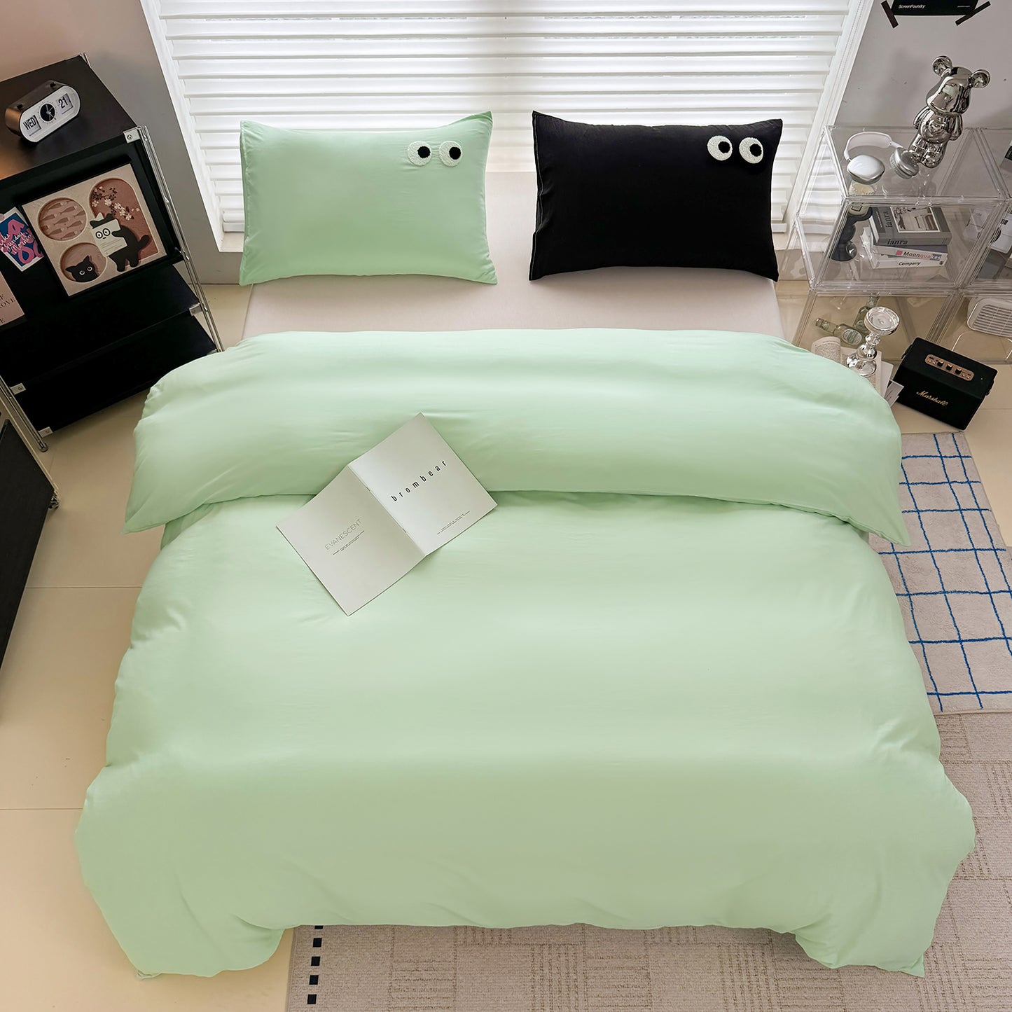 3Pcs Green Eye Embroidery Printed Quilt Duvet Cover Bedding Set