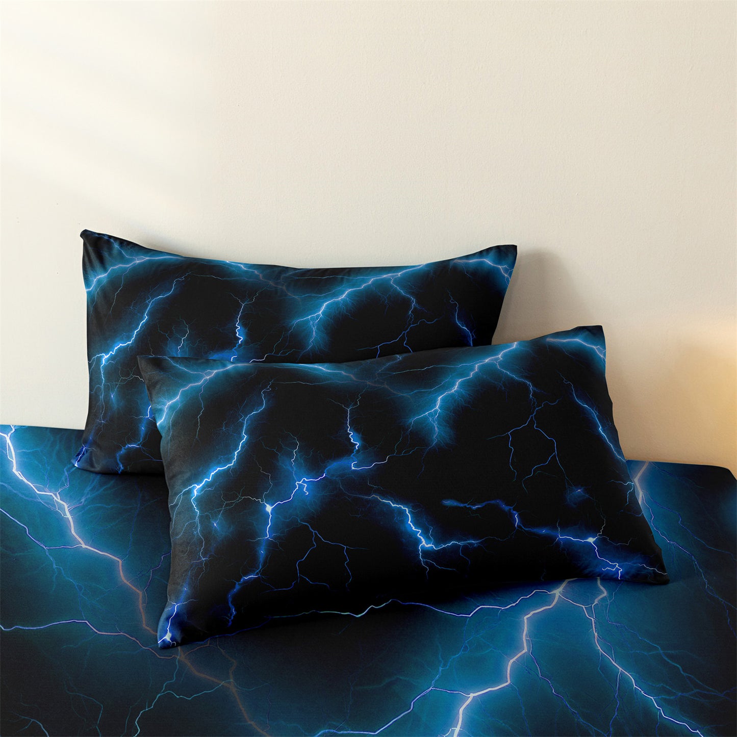 Dreammers 3D Blue Lightning Duvet Cover Set, Cool Storm Soft Bedding Set with Pillowcases